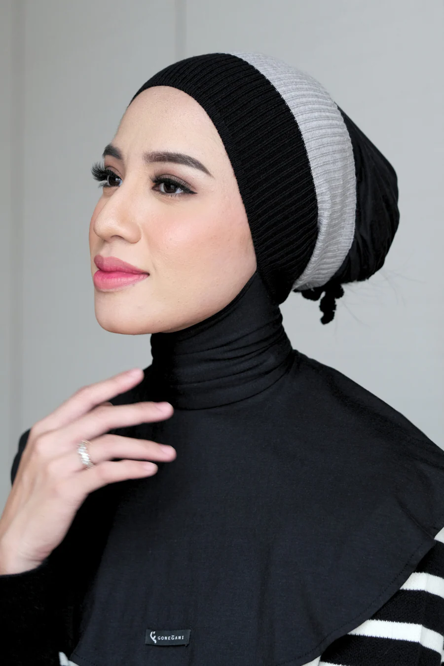 Bandana Rajut - Bandana Bahan Knit Wanita Dua Warna [Package 4 Pcs] - Image 4