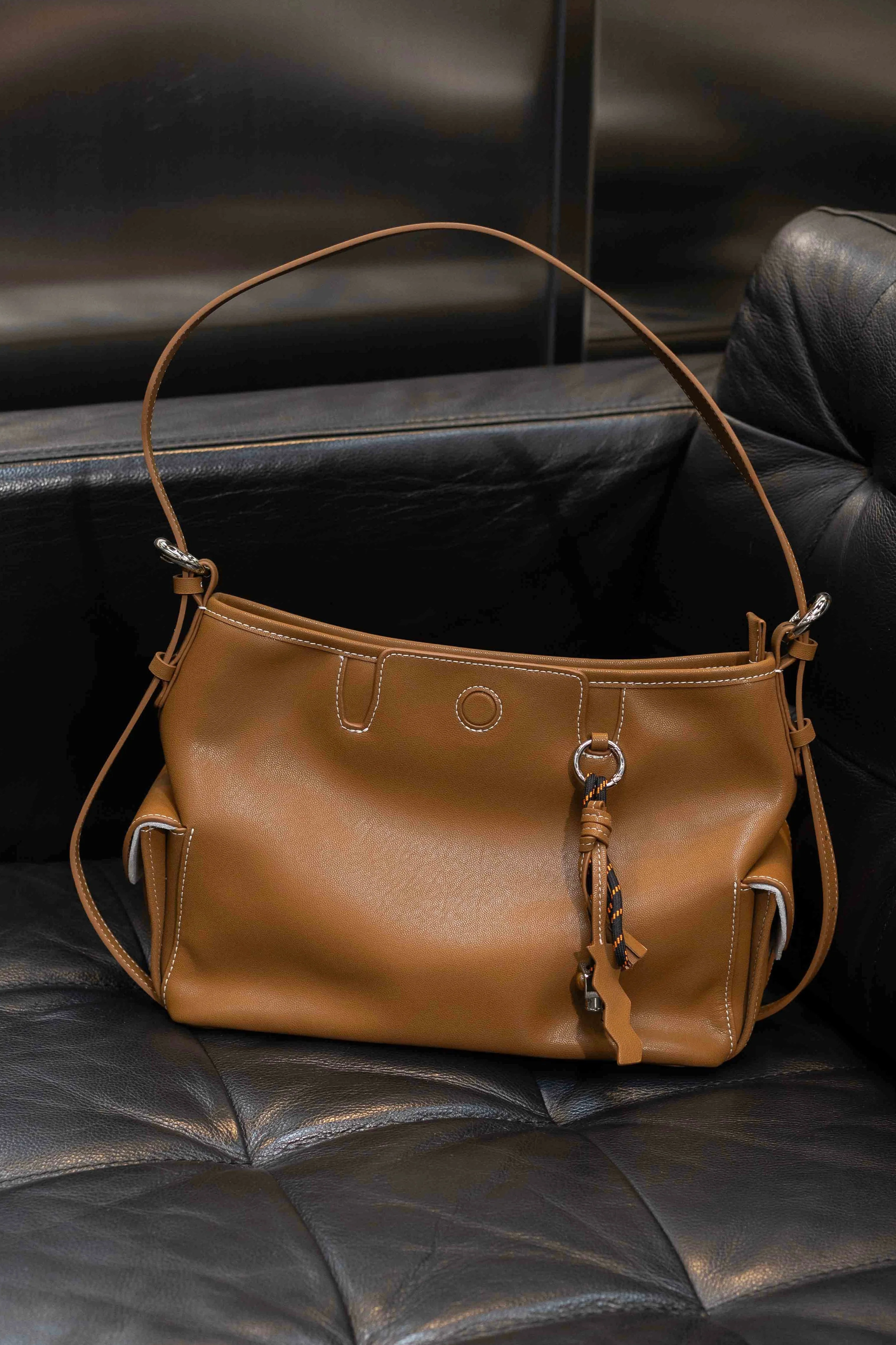 Cecilia Shoulder Bag - Tas Bahu Wanita Bahan Real Leather - Image 4