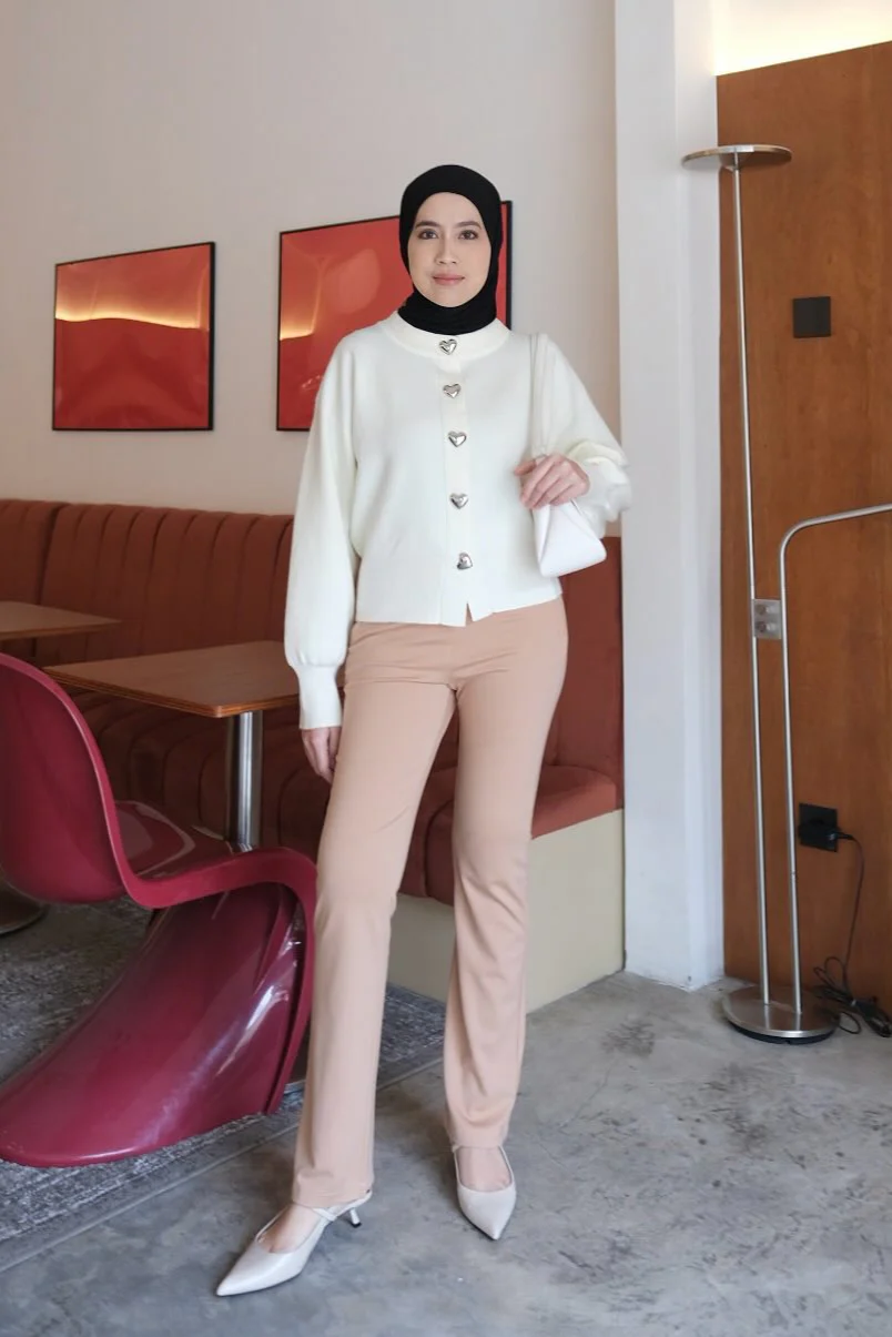 [DEFECT] - Basic Legging Pants - Celana Legging Wanita Elastis Adem Fleksibel - Image 3