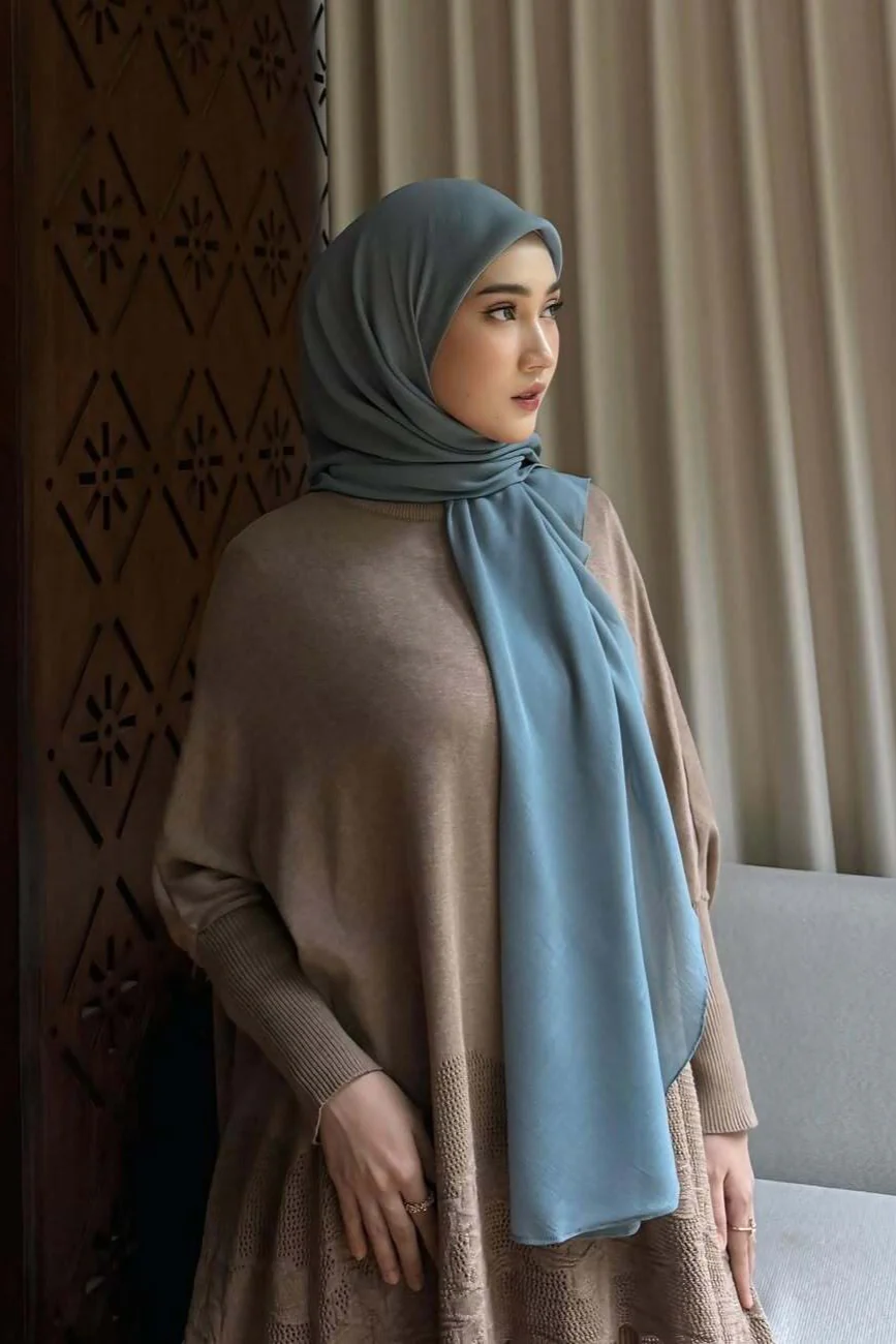 Hijab Square Oval Shawl - Hijab Pashmina Bahan Voal - Image 6
