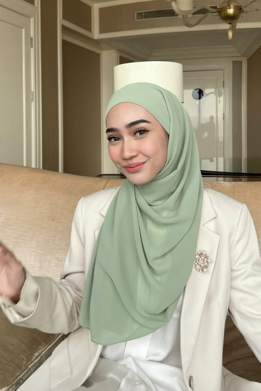 Mega Inner Shawl  - Hijab Stylish Bahan Cerruty Premium - Image 30