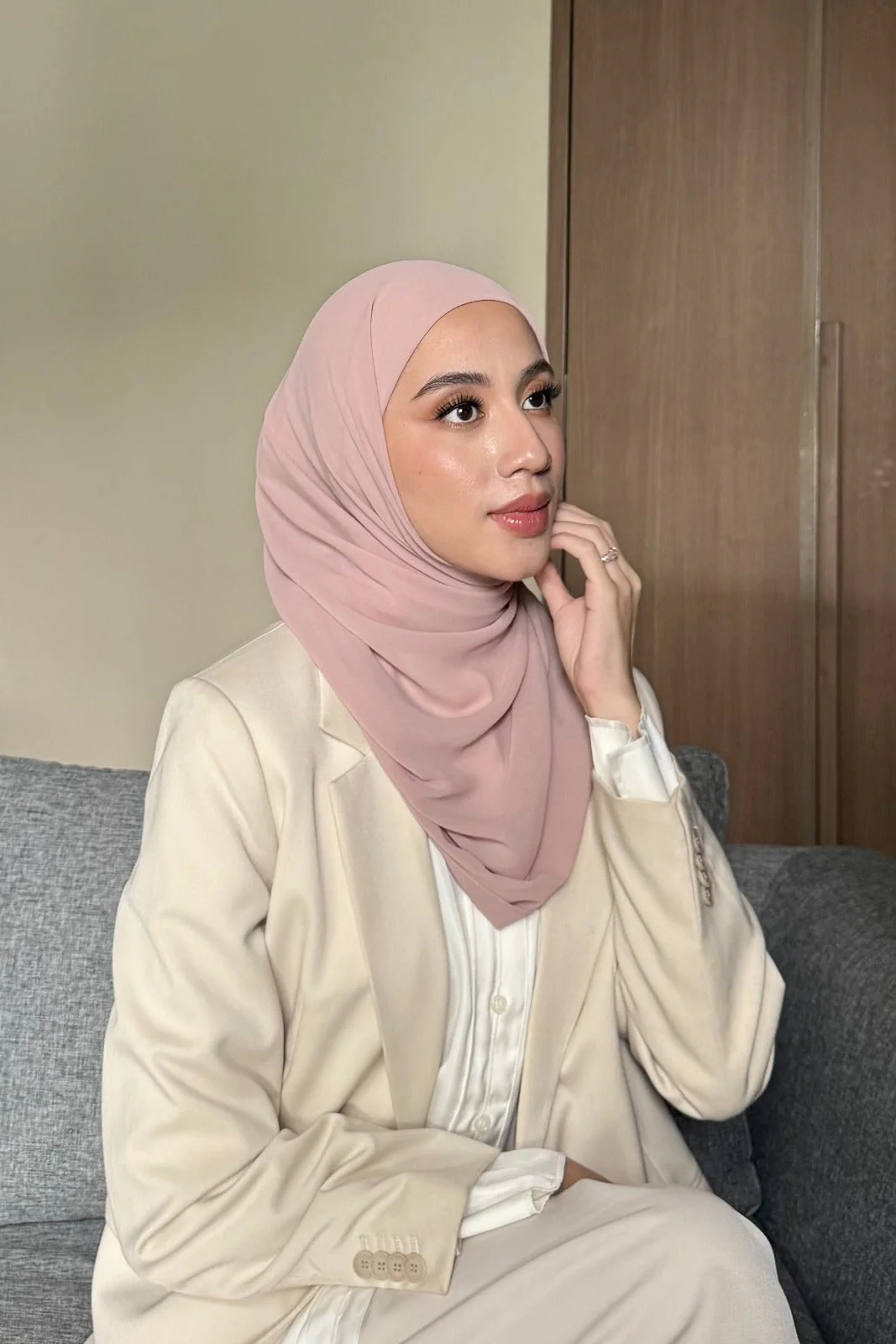 Mega Inner Shawl  - Hijab Stylish Bahan Cerruty Premium - Image 37