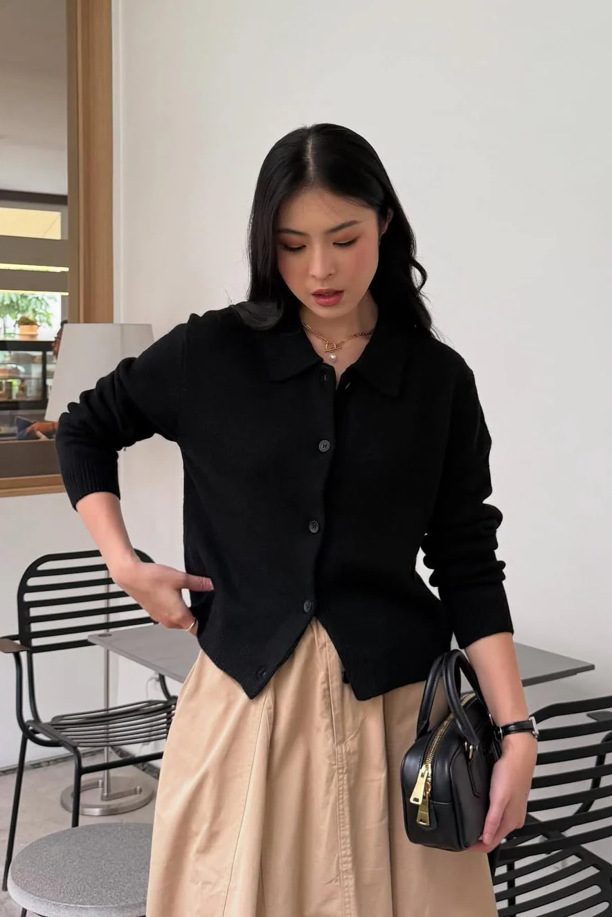 Gape Sweater - Sweater Wanita Berkancing Bahan Cashmere Wool Blend - Image 3