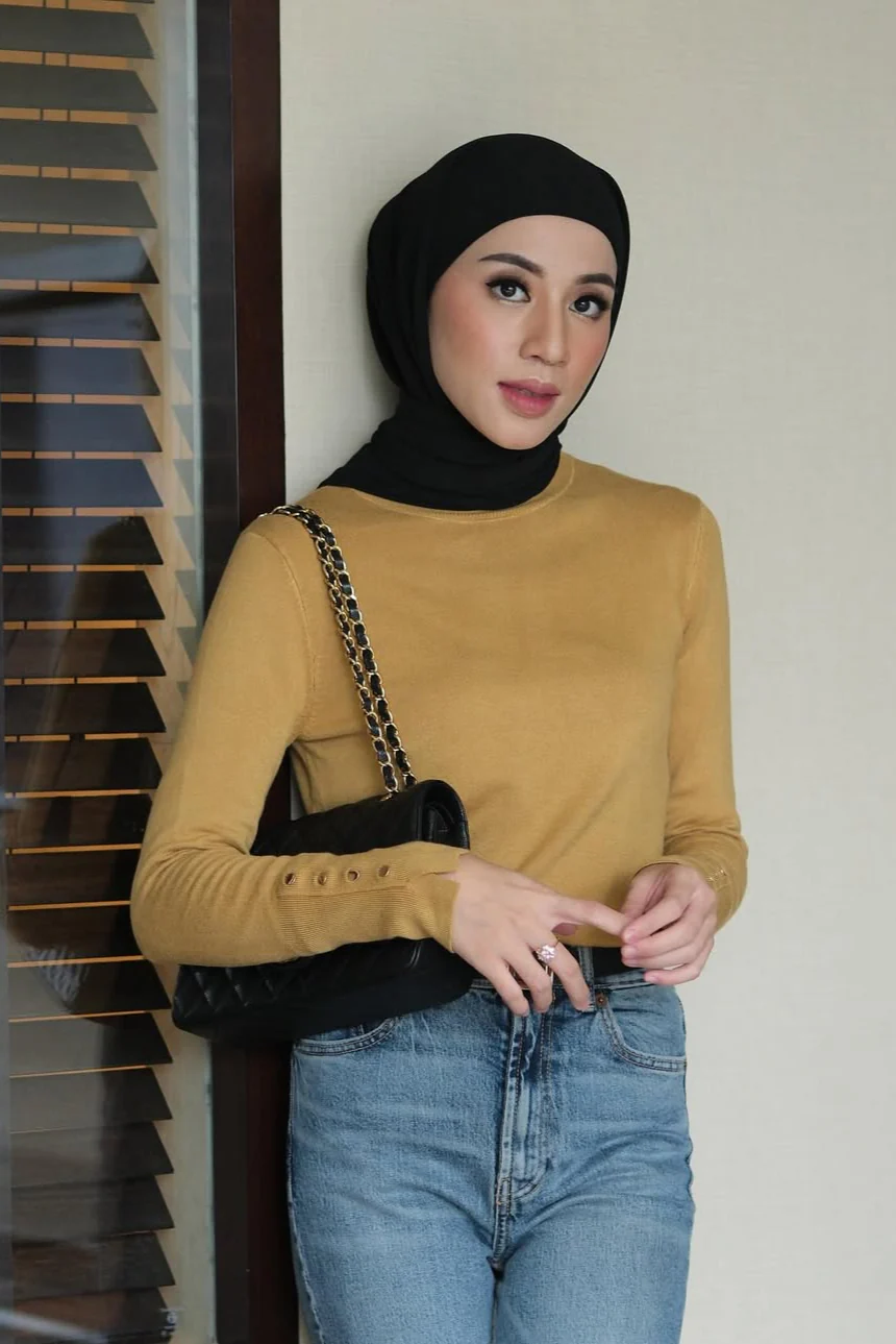 GG Inner Knit - Dalaman Atasan Wanita Bahan Rajut - Image 7