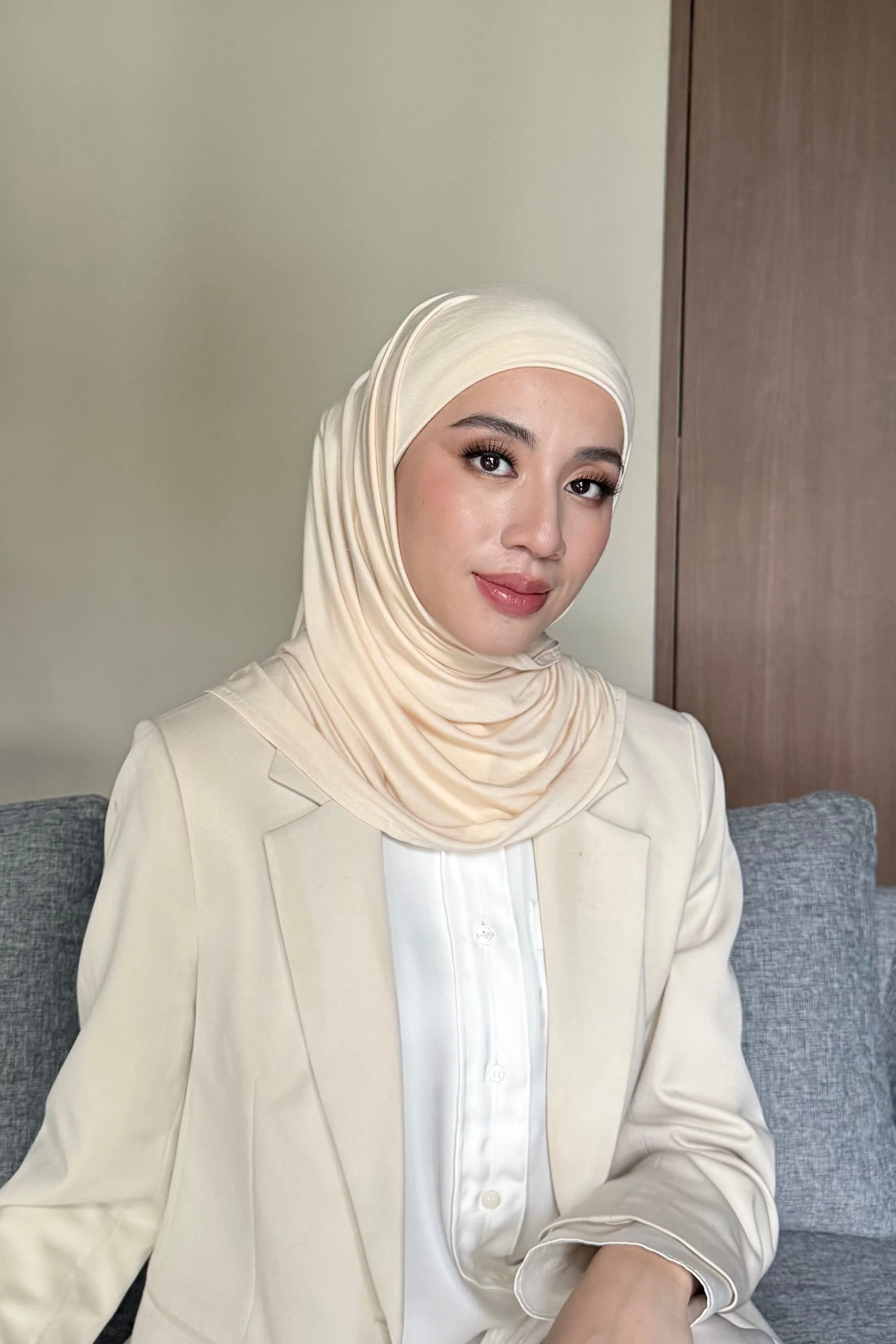 GG Inner Square - Hijab Wanita Segi Empat Bahan Tencel Premium - Image 5