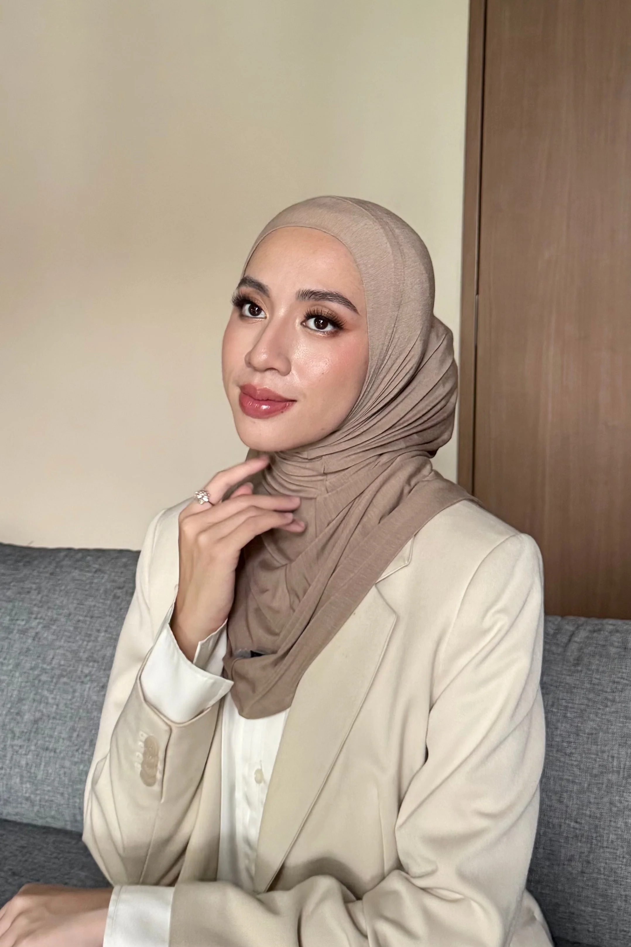 GG Mini Bergo - Hijab Wanita Instant Bahan Tencel Premium - Image 11