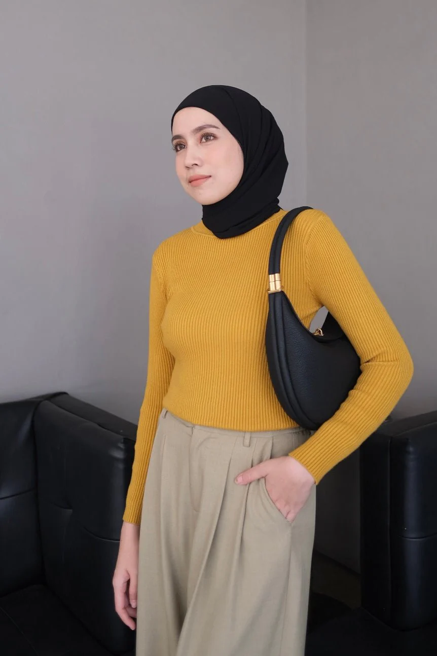 [DEFECT] - Inner Knit Plain - Dalaman Atasan Wanita Bahan Rajut - Image 10