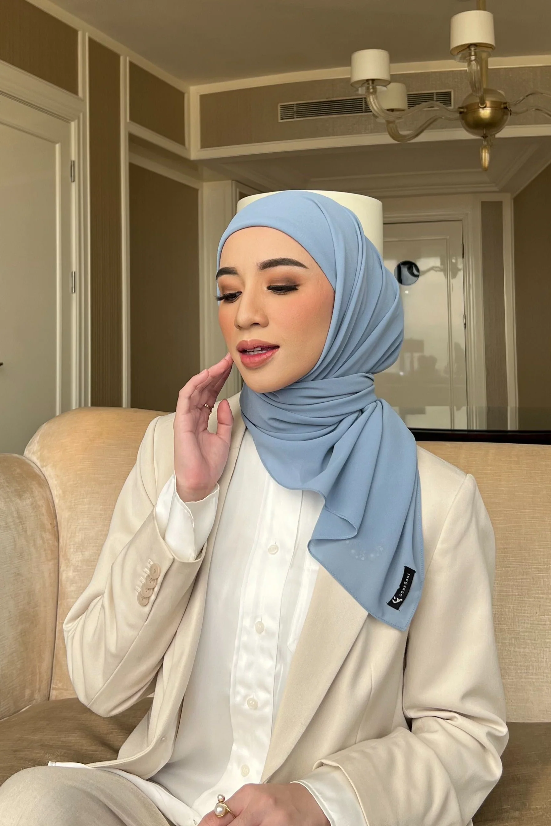 Mega Inner Square - Hijab Segi Empat Instan Polos - Image 14