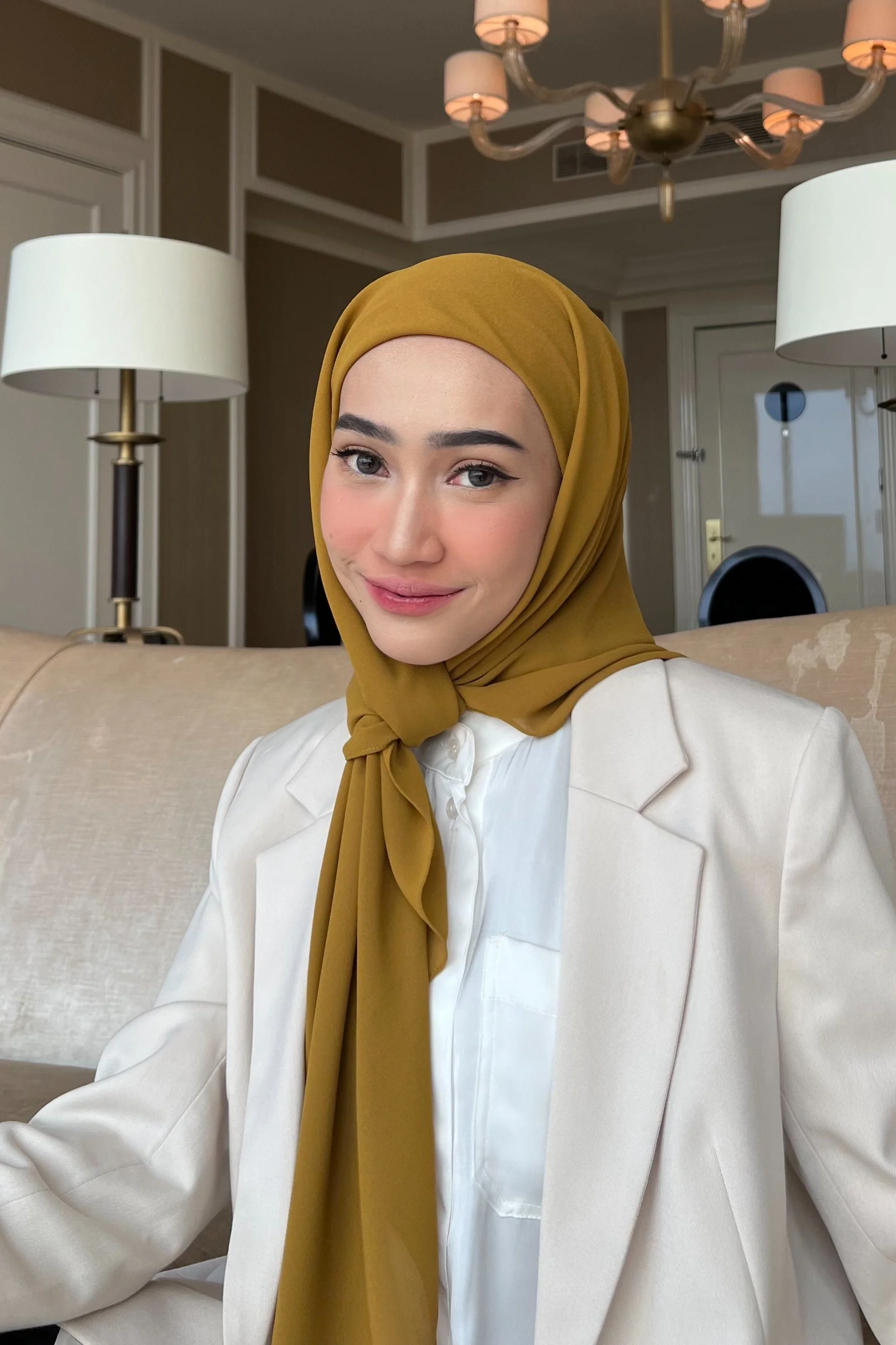 Mega Inner Square - Hijab Segi Empat Instan Polos - Image 17