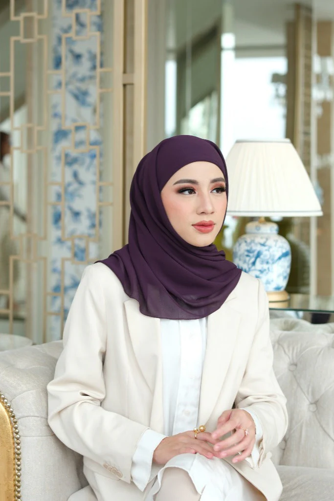 Mega Inner Square - Hijab Segi Empat Instan Polos - Image 20