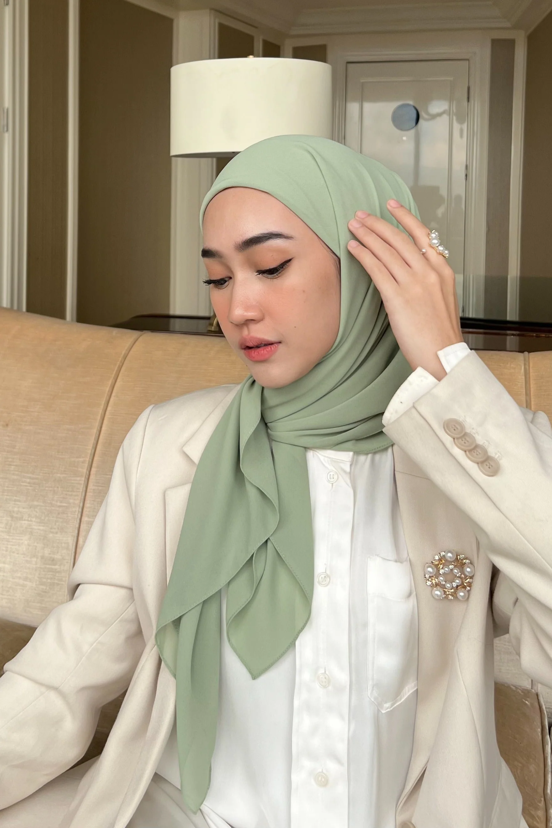 Mega Inner Square - Hijab Segi Empat Instan Polos - Image 24