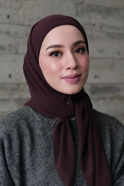 Mega Inner Square - Hijab Segi Empat Instan Polos - Image 29