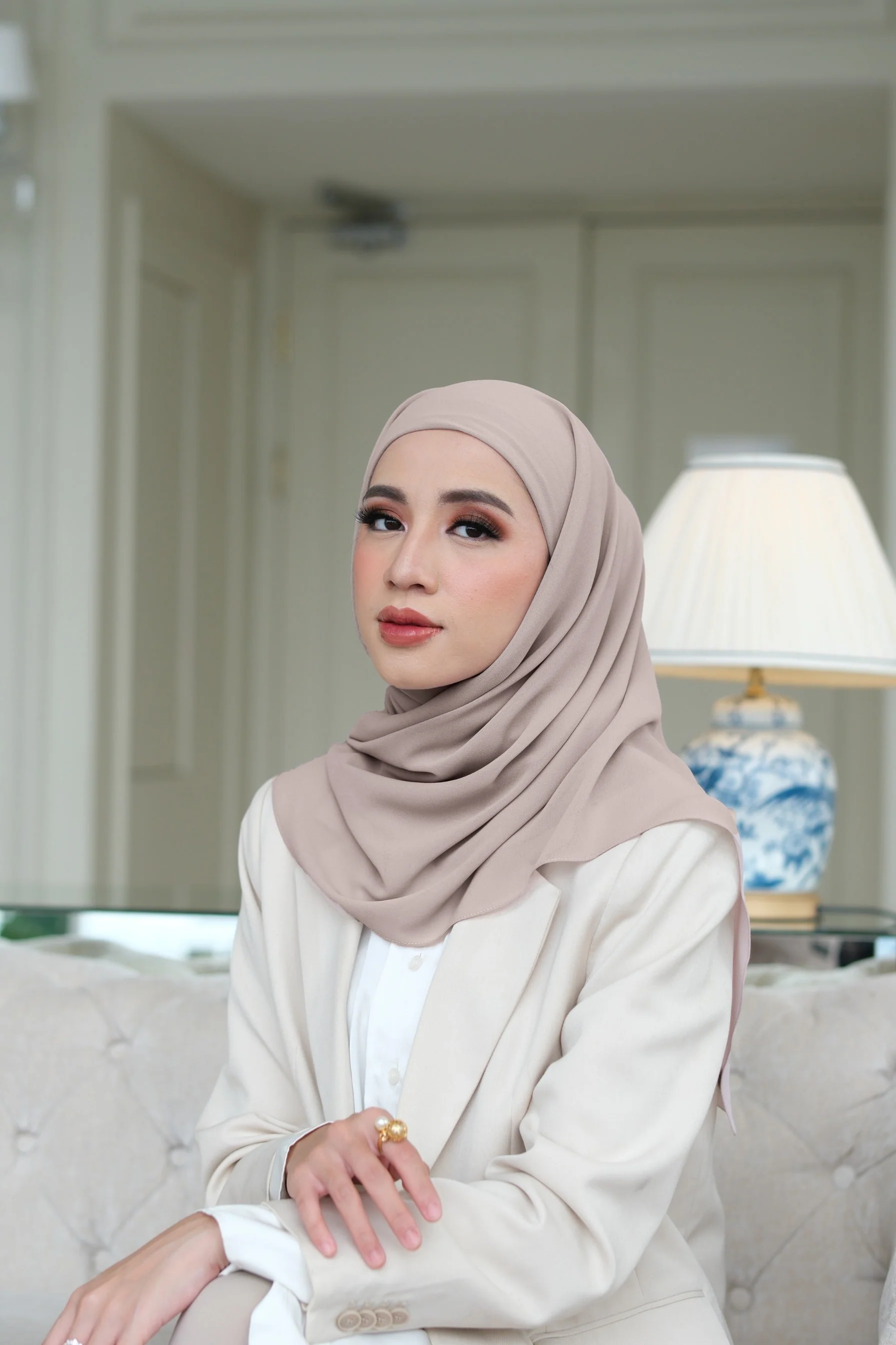 Mega Inner Square - Hijab Segi Empat Instan Polos - Image 33