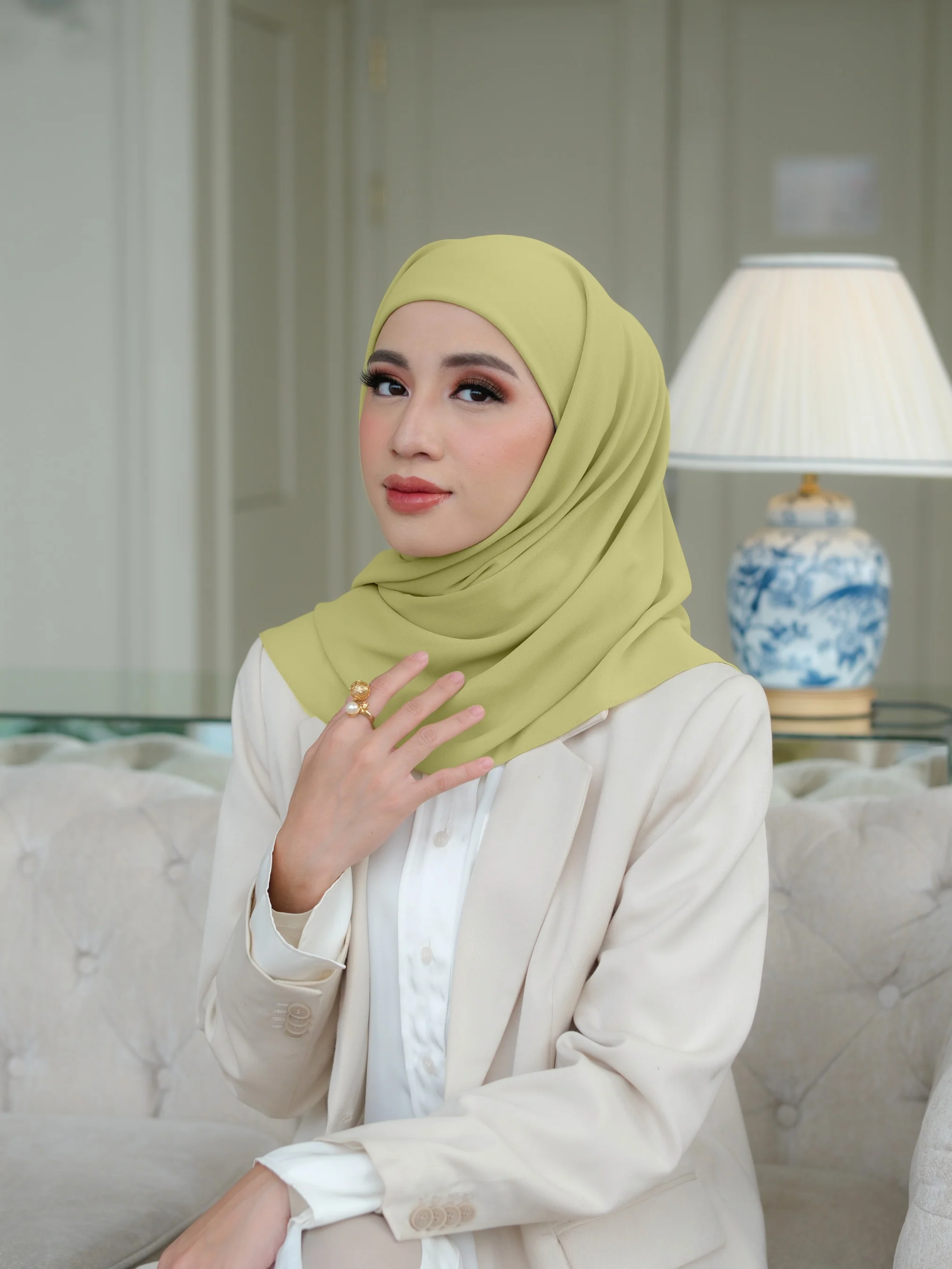 Mega Inner Square - Hijab Segi Empat Instan Polos - Image 40