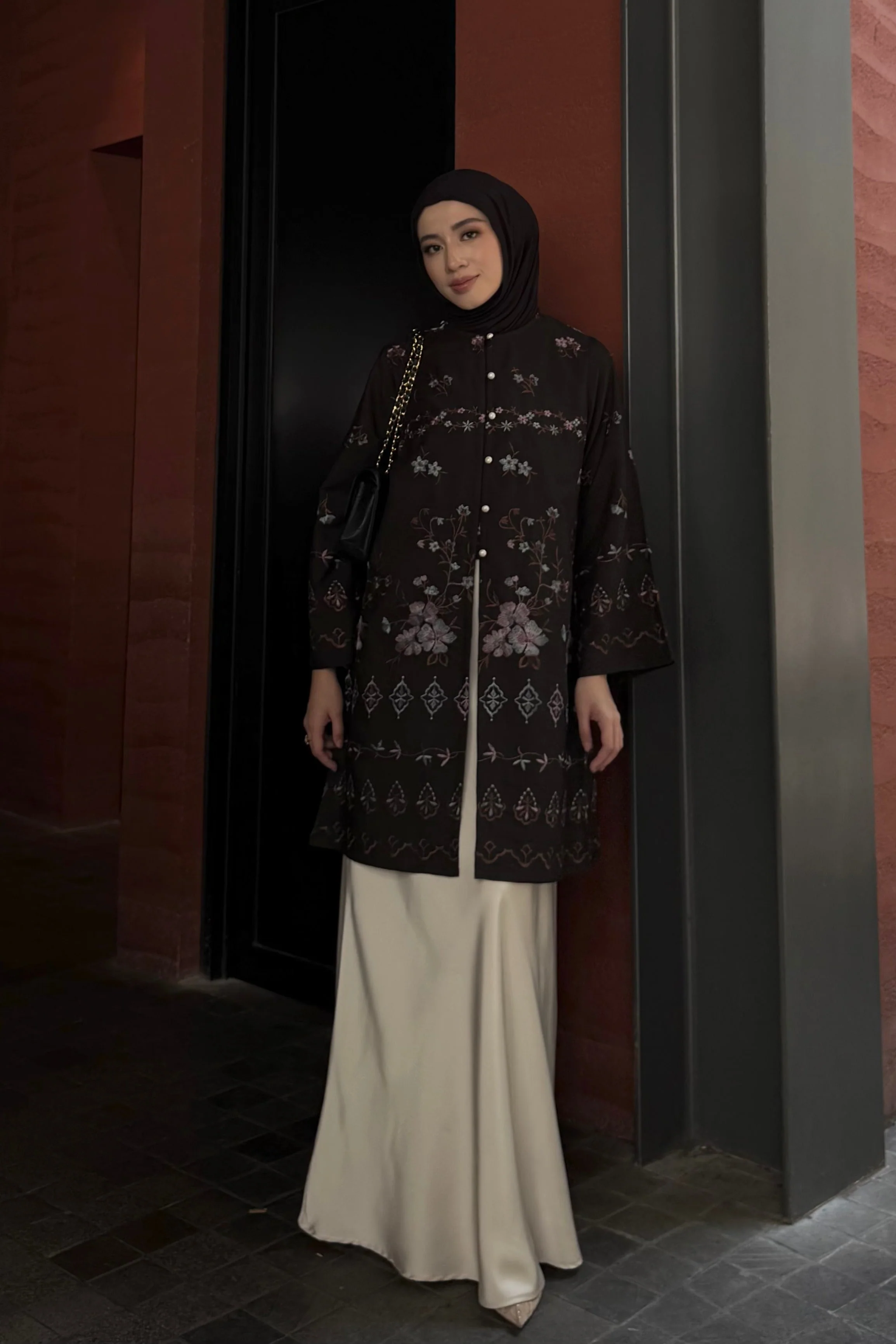 Rayana Tunic Series - Long Tunik Wanita Elegan Dan Mewah Bahan Cotton Spesial Hari Raya - Image 14