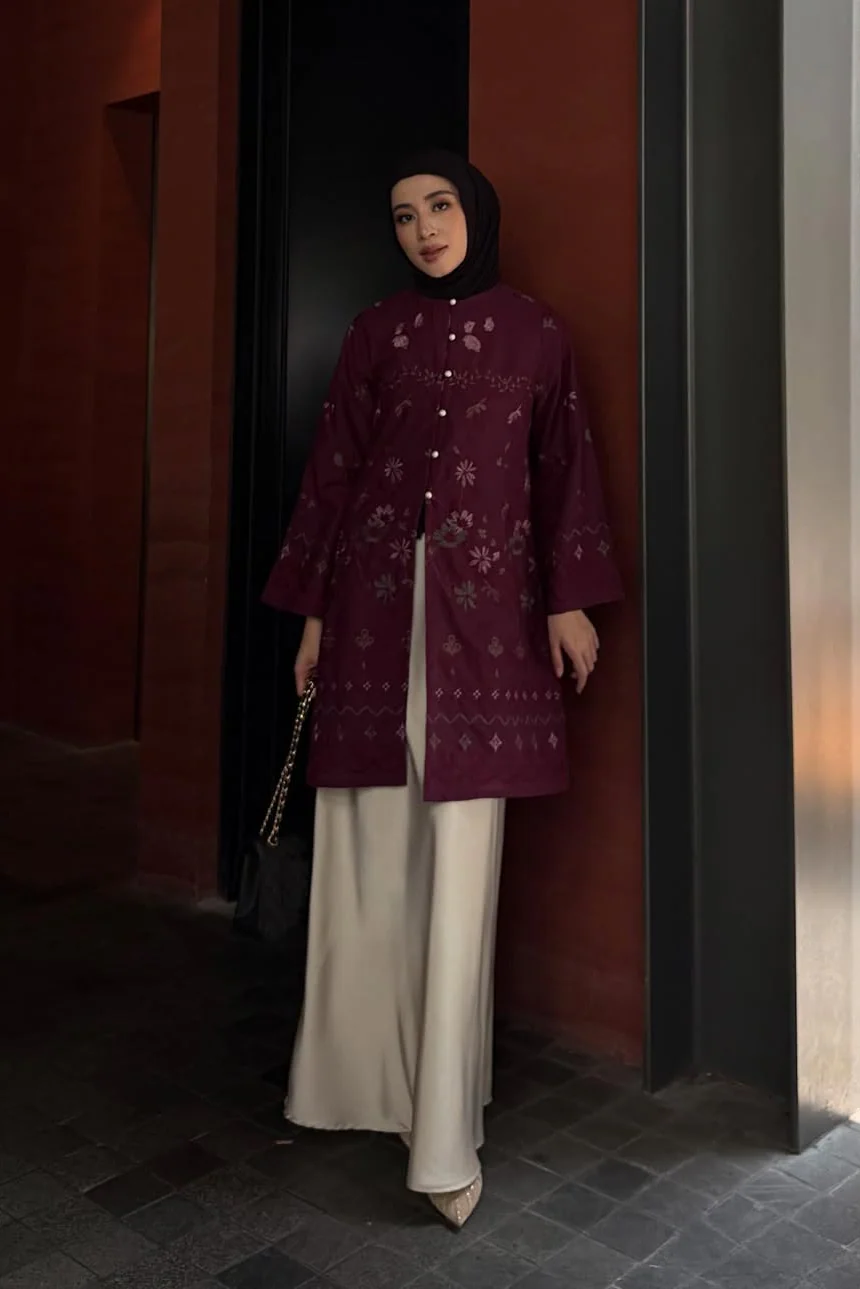Rayana Tunic Series - Long Tunik Wanita Elegan Dan Mewah Bahan Cotton Spesial Hari Raya - Image 3